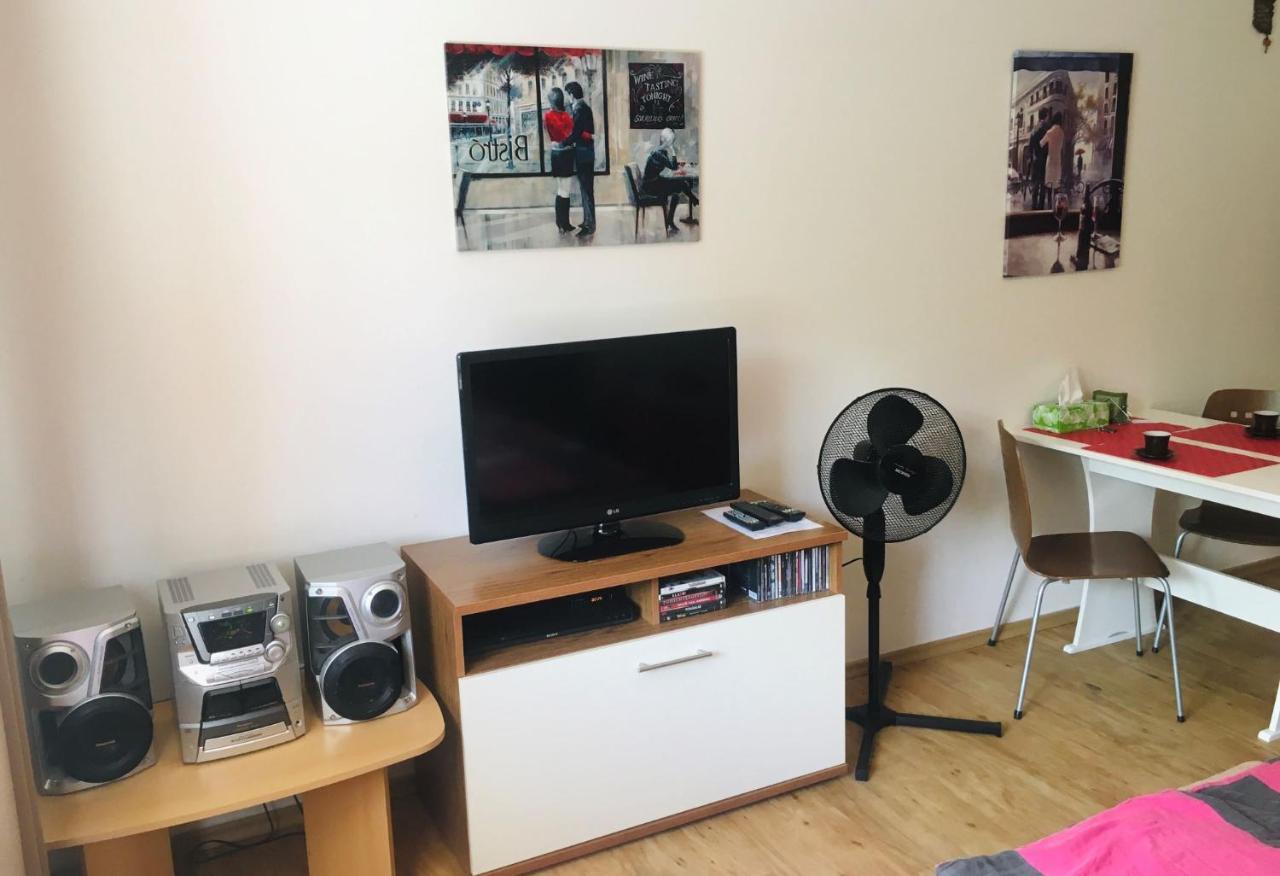 Apartamento Apartmán Na Pohodu 25 Lipno nad Vltavou Exterior foto
